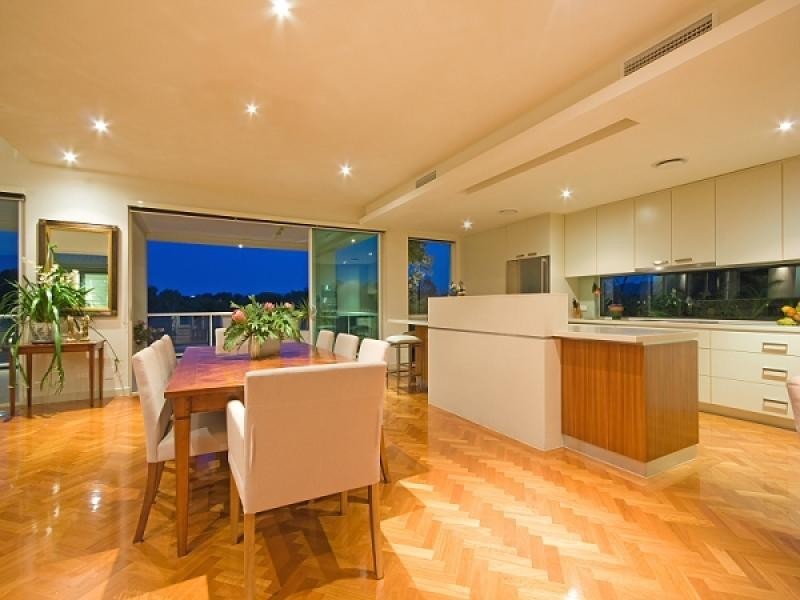 816 Legend Trail, Robina QLD 4226