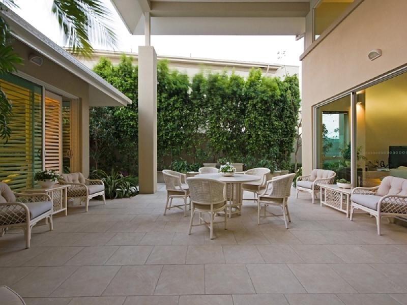 816 Legend Trail, Robina QLD 4226