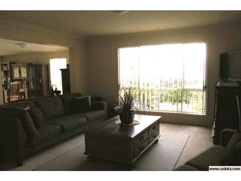 23 Ellis Drive, Mudgeeraba QLD 4213