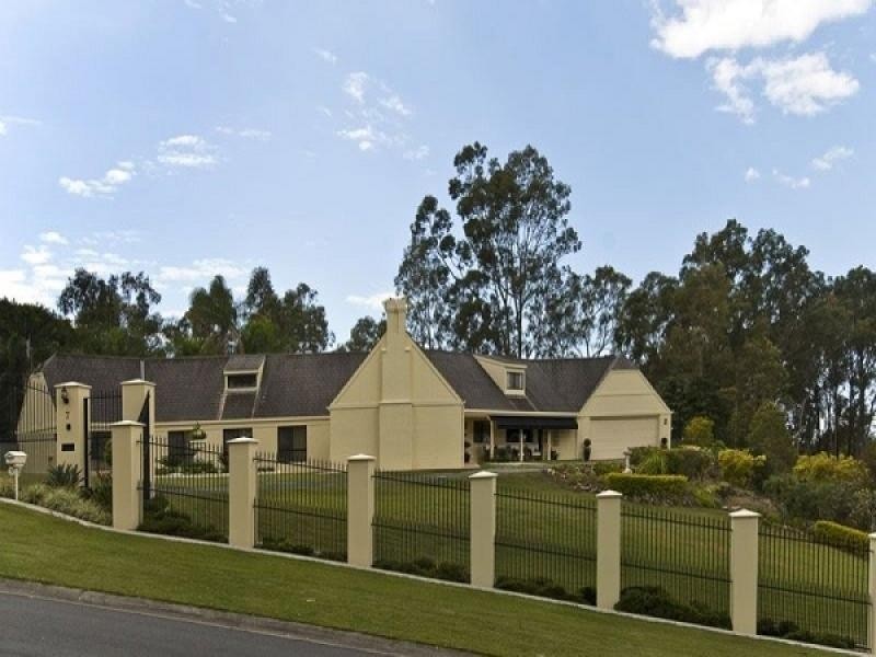 7 Grosvenor Court, Worongary QLD 4213