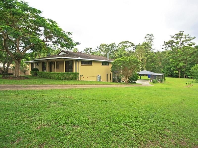 13 Palomino Dr, Mudgeeraba QLD 4213