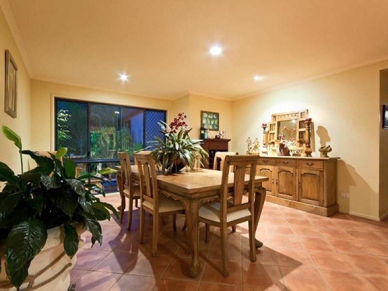 69 Valleyview Court, Bonogin QLD 4213