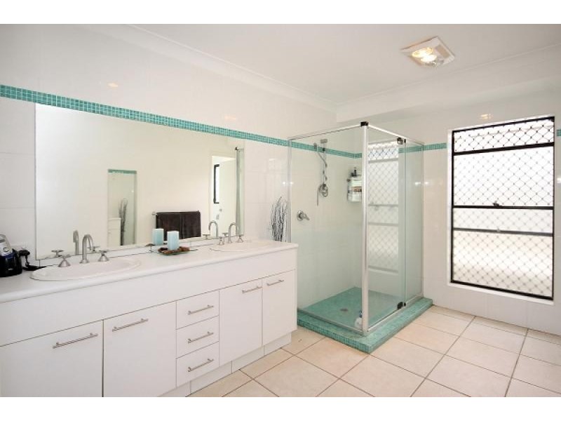 9 Asperia Street, Reedy Creek QLD 4227