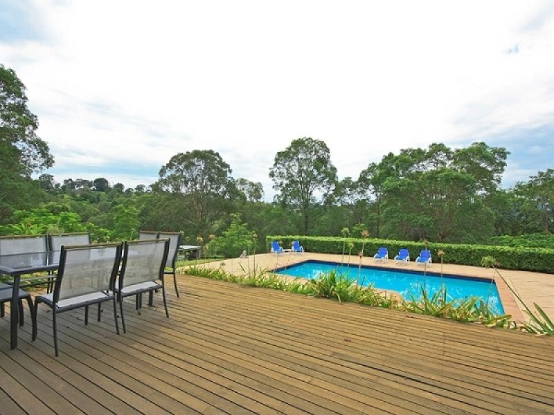 136 Tarata Road, Guanaba QLD 4210