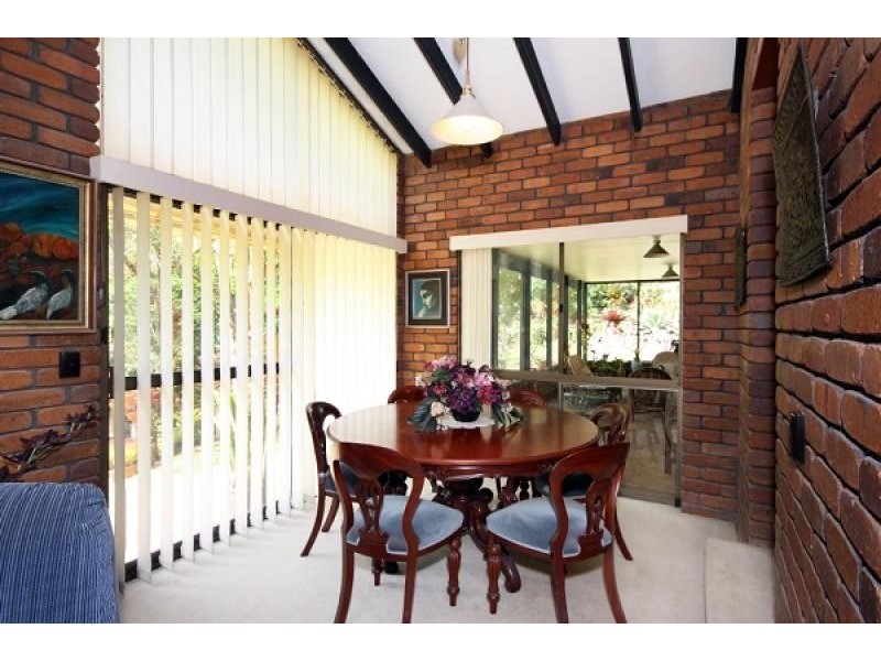 10 Rouse Street, Worongary QLD 4213