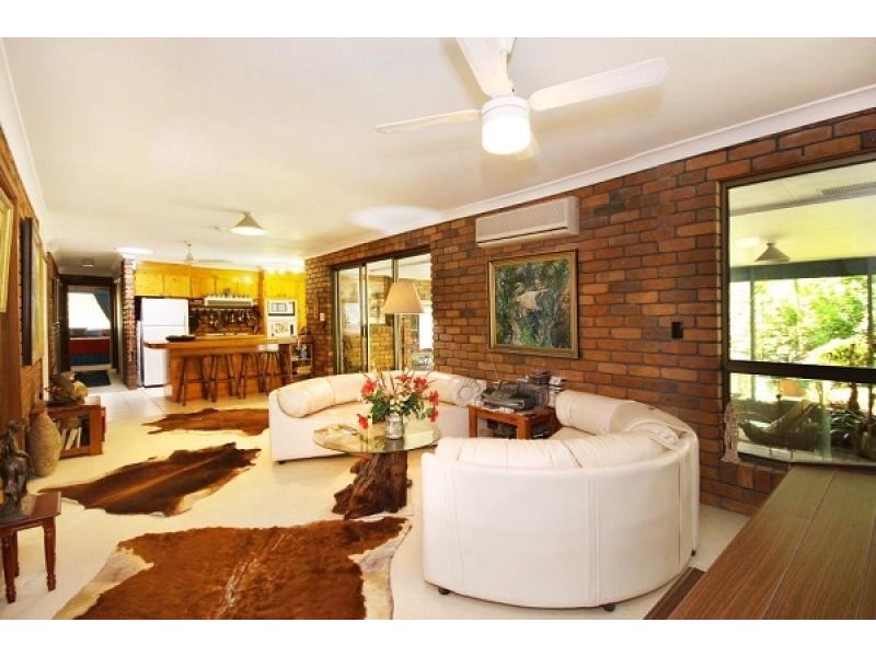 10 Rouse Street, Worongary QLD 4213