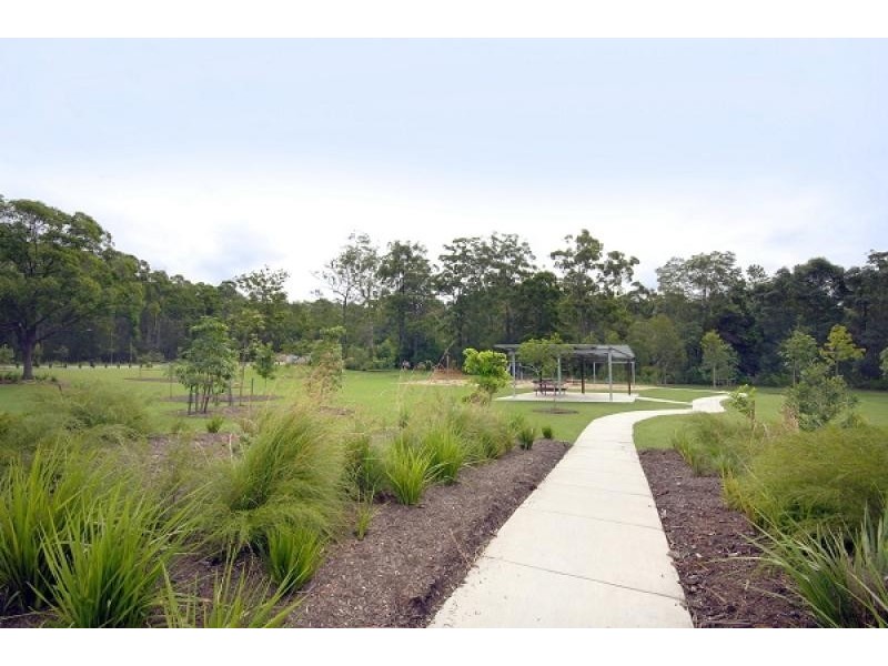 8 Caprice Street, Bonogin QLD 4213