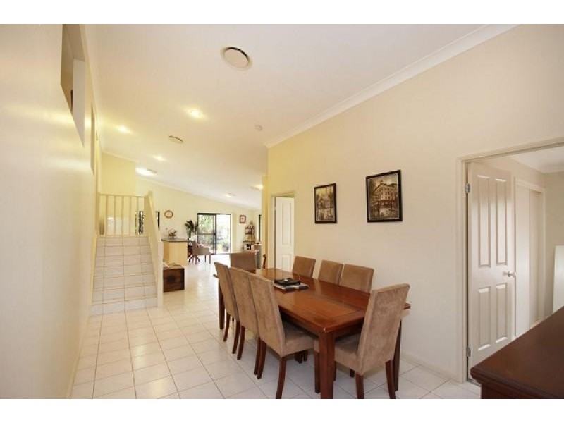 35 Wonga Street, Burleigh Heads QLD 4220