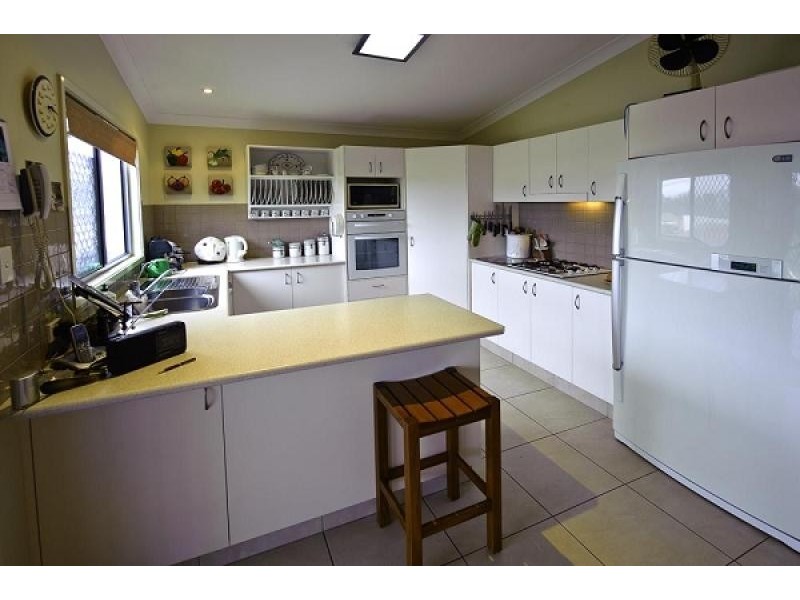 12 McLachlan Avenue, Mudgeeraba QLD 4213