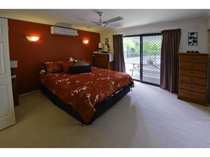 19 Burke Crescent, Mudgeeraba QLD 4213