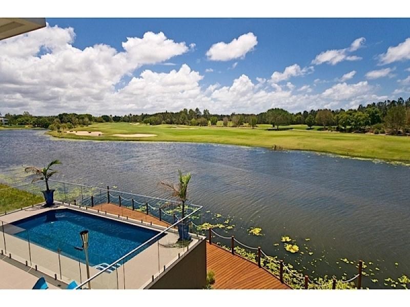 22 Nicklaus Court, Merrimac QLD 4226