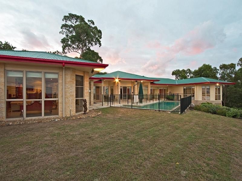 181 The Panorama, Tallai QLD 4213