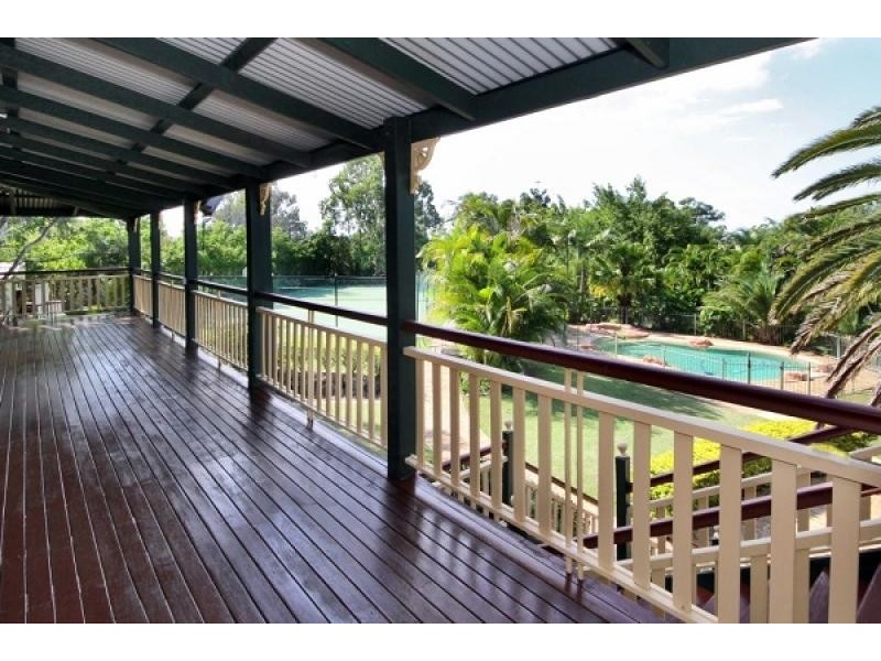 4 Alkira Way, Worongary QLD 4213