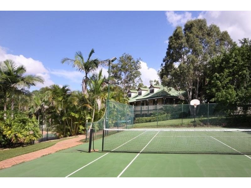 4 Alkira Way, Worongary QLD 4213