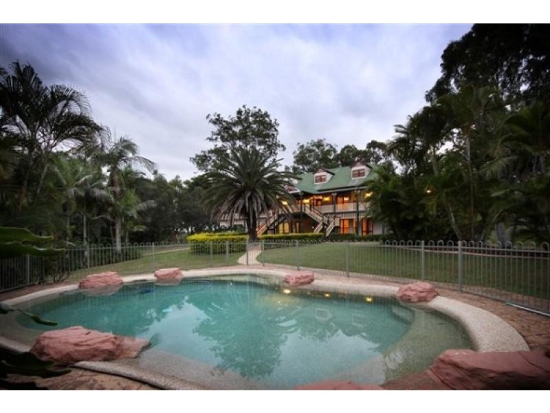 4 Alkira Way, Worongary QLD 4213