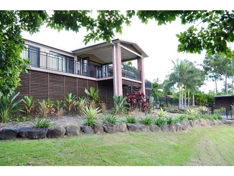 48 Glenrowan Drive, Tallai QLD 4213