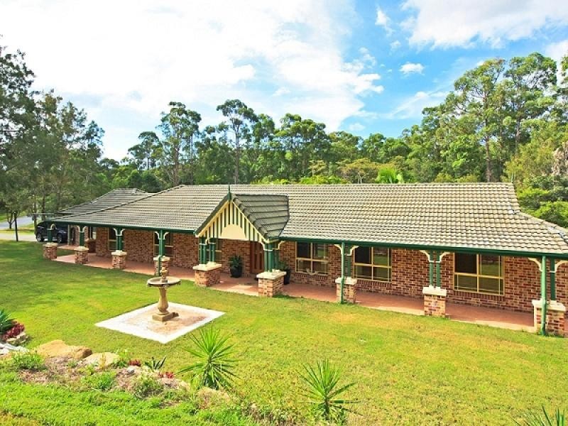 18 Canopy Drive, Bonogin QLD 4213