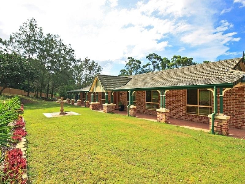 18 Canopy Drive, Bonogin QLD 4213