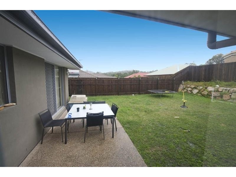 6 Kershan Street, Mudgeeraba QLD 4213