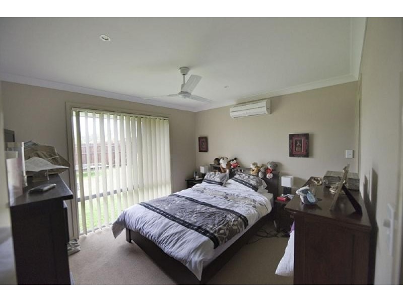 6 Kershan Street, Mudgeeraba QLD 4213