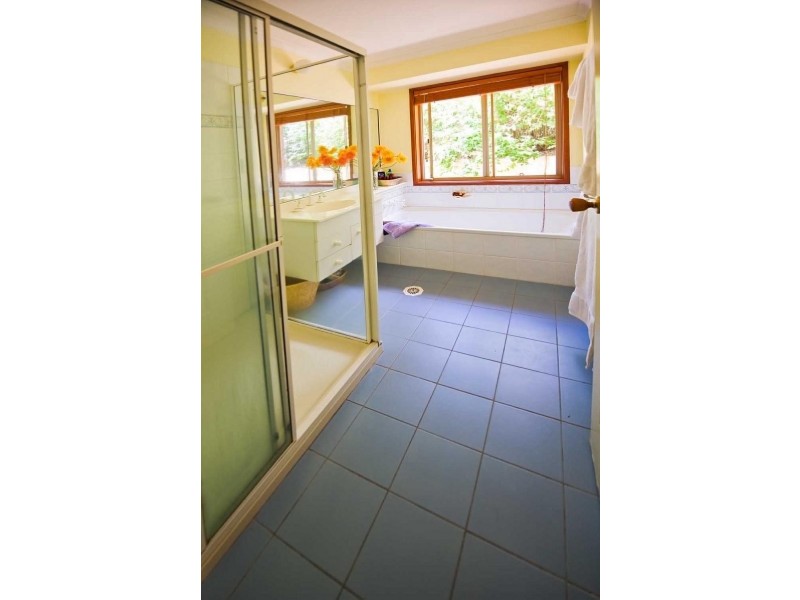 26 Lexington Drive, Worongary QLD 4213