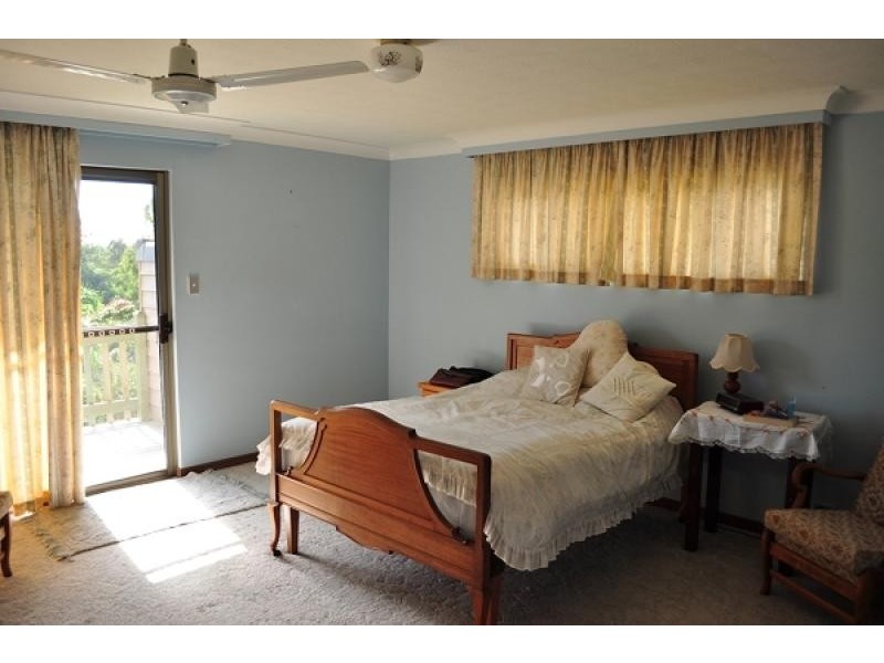 9 Veronica Drive, Tallai QLD 4213