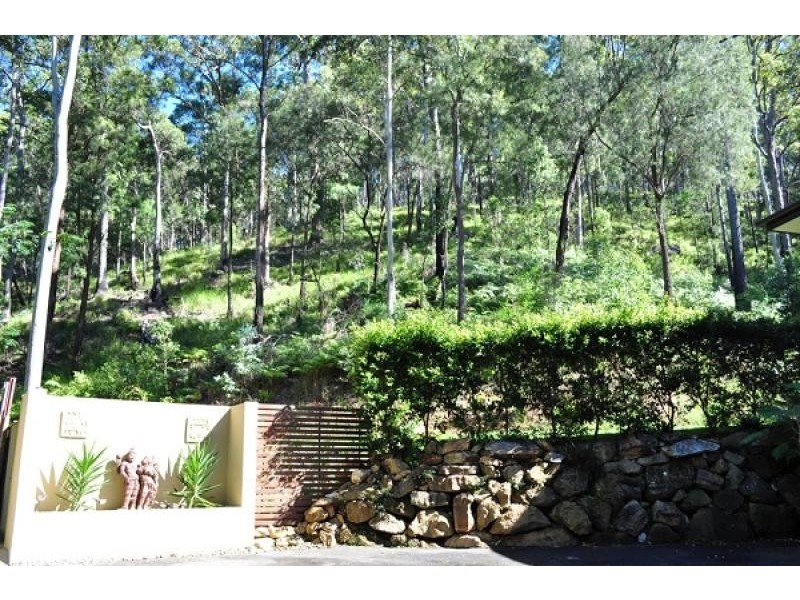 57 Bromfield Drive, Bonogin QLD 4213