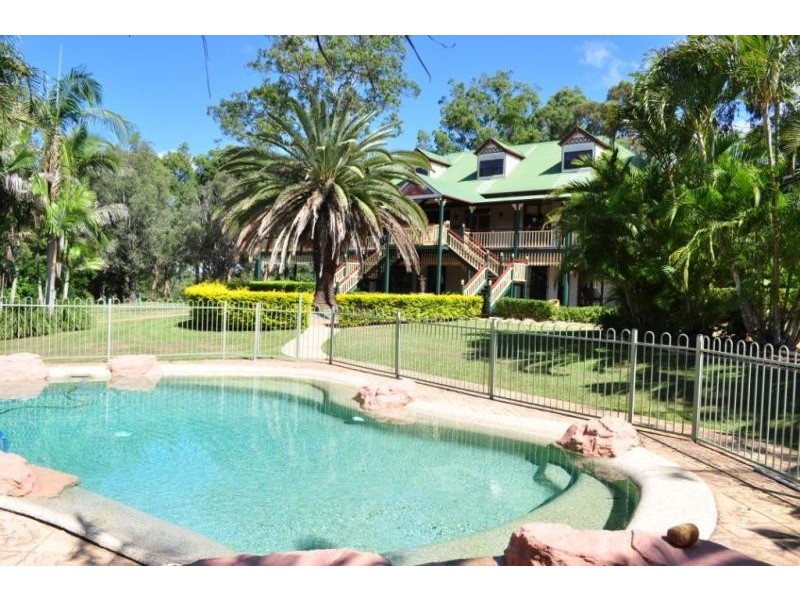4 Alkira Way, Worongary QLD 4213