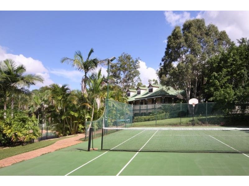 4 Alkira Way, Worongary QLD 4213