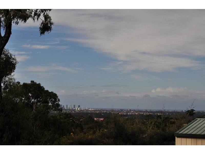 37 Grosvenor Court, Worongary QLD 4213