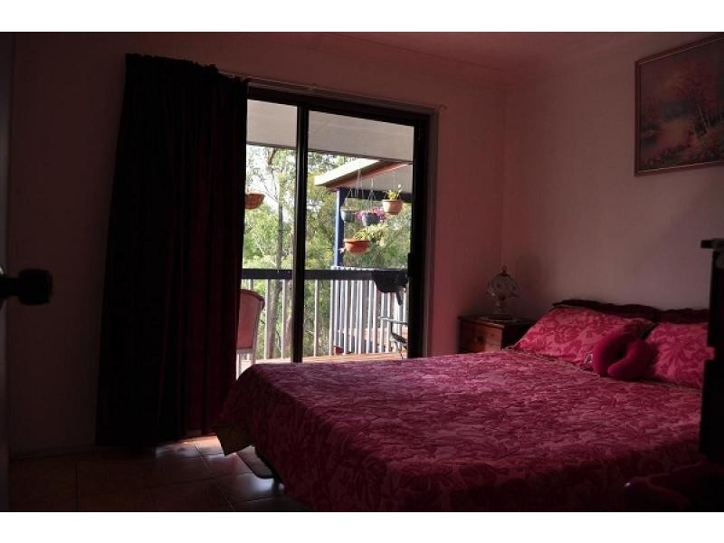 37 Grosvenor Court, Worongary QLD 4213