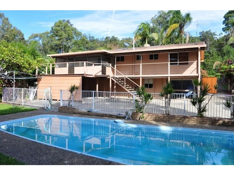 6 Regency Place, Mudgeeraba QLD 4213