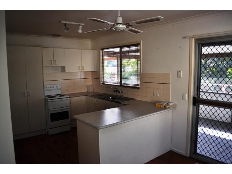 6 Regency Place, Mudgeeraba QLD 4213