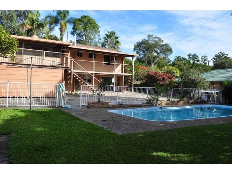 6 Regency Place, Mudgeeraba QLD 4213