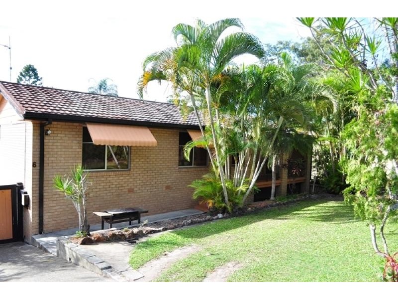 6 Regency Place, Mudgeeraba QLD 4213