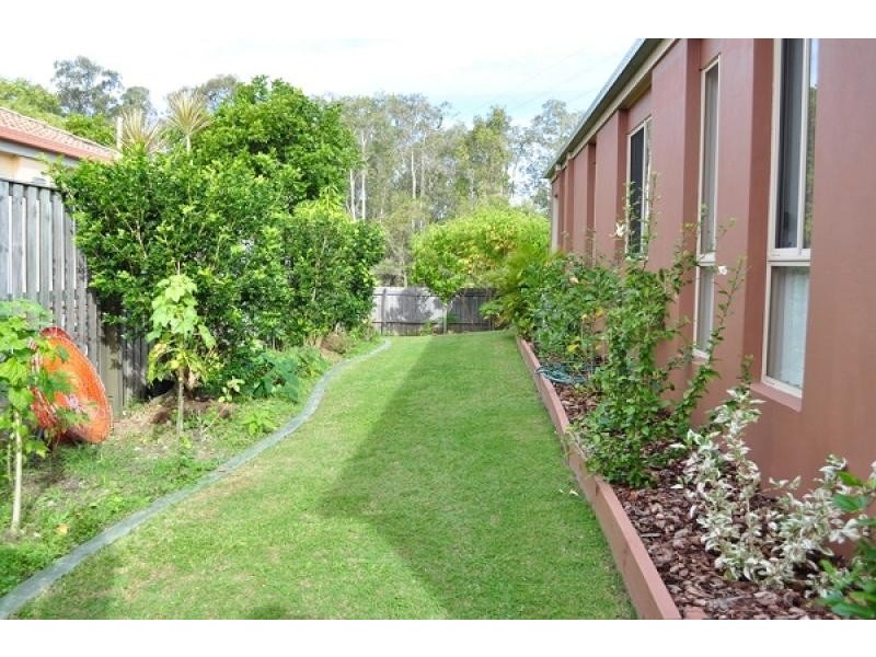 13 Solitaire Place, Robina QLD 4226