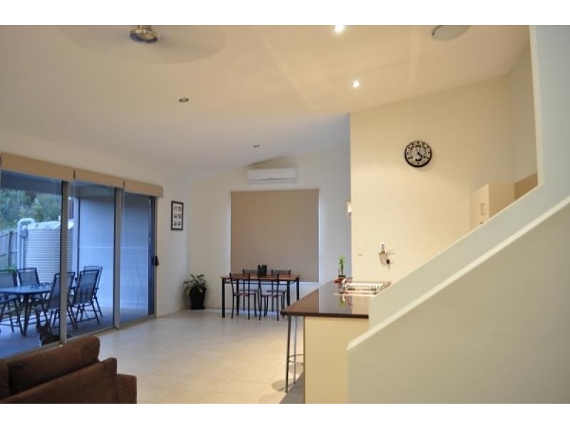 5 Parrot Court, Gilston QLD 4211