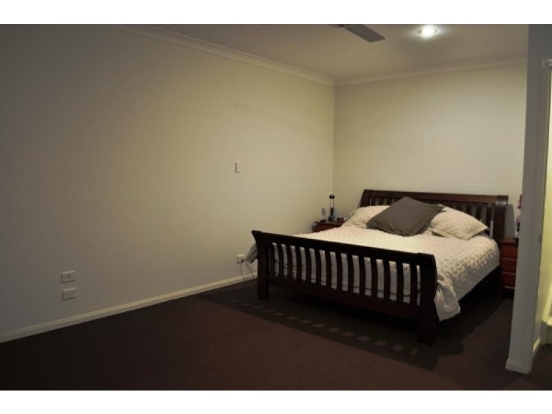 5 Parrot Court, Gilston QLD 4211