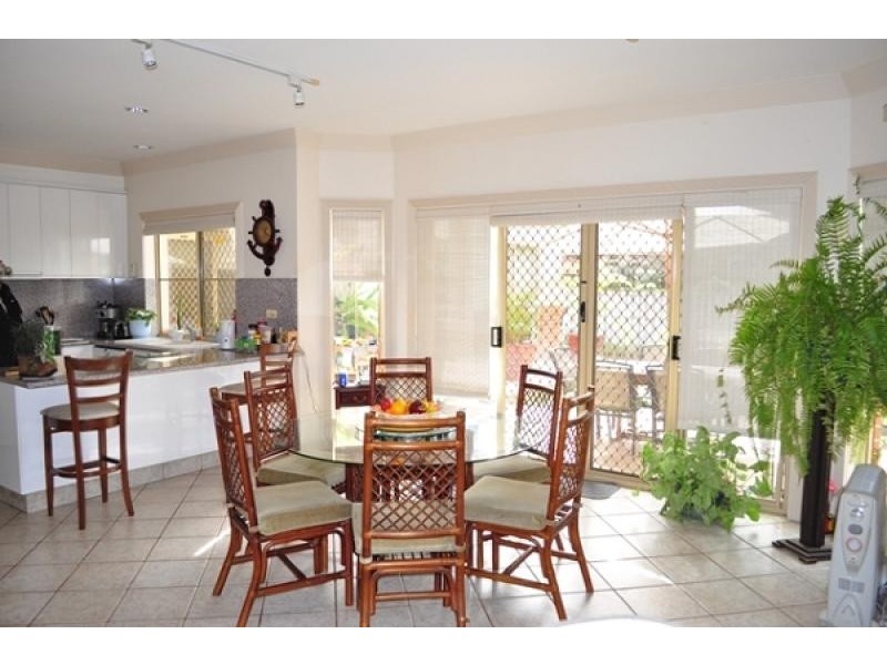 1 Glastonbury Drive, Mudgeeraba QLD 4213