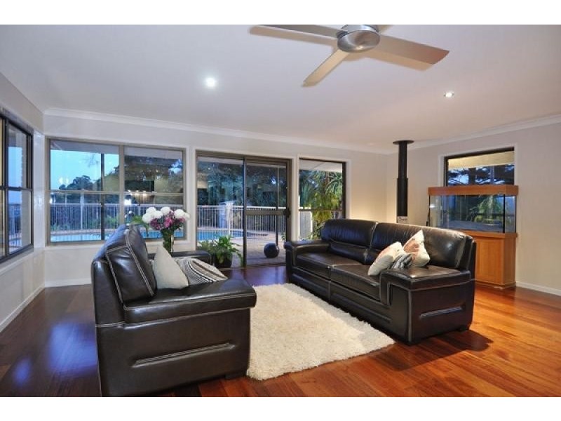 48 Kagoola Drive, Mudgeeraba QLD 4213