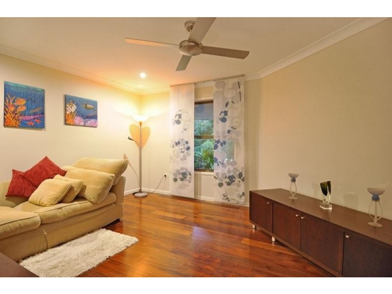 48 Kagoola Drive, Mudgeeraba QLD 4213