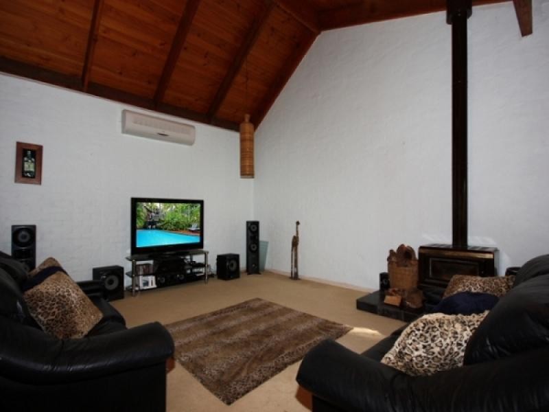 73 Belmont Park Drive, Mudgeeraba QLD 4213