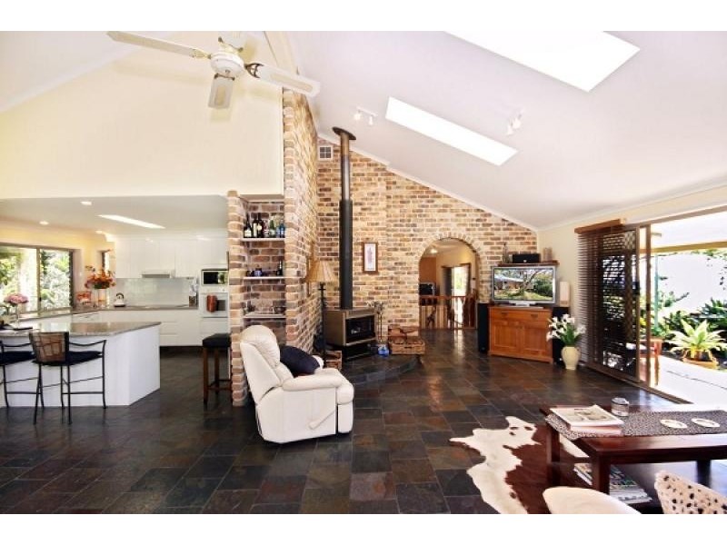 55 Wallaby Drive, Mudgeeraba QLD 4213