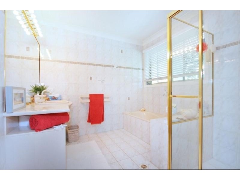 55 Wallaby Drive, Mudgeeraba QLD 4213