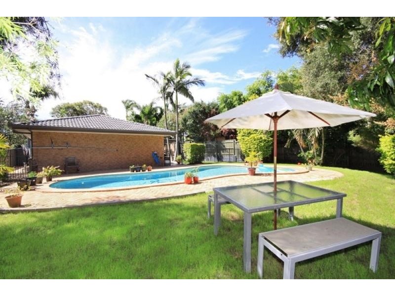 34 Petherbridge Avenue, Merrimac QLD 4226