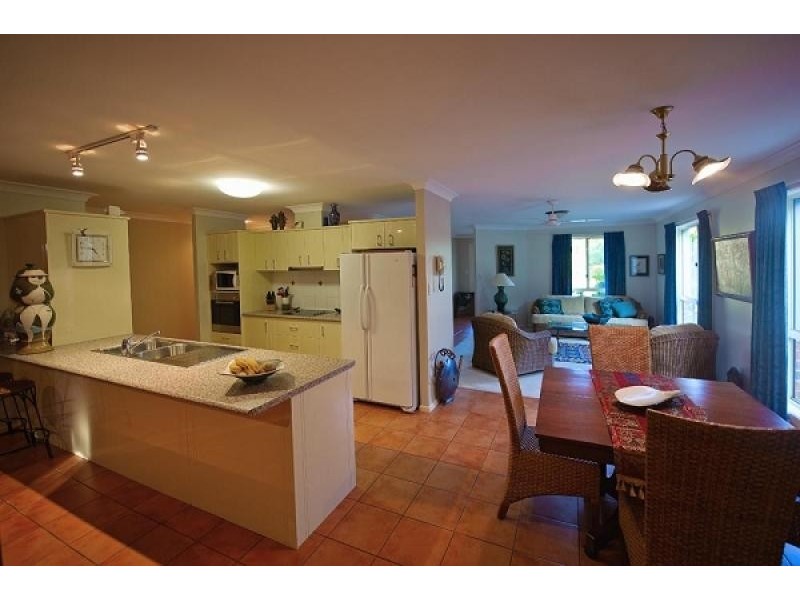 2 Outrigger Drive, Robina QLD 4226