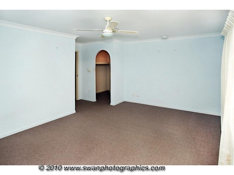 94 North Road, Lower Beechmont QLD 4211