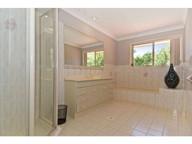 22 Raffles Court, Mudgeeraba QLD 4213