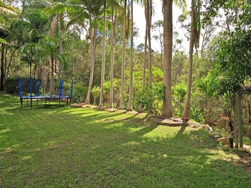 13 Isla Ct, Bonogin QLD 4213