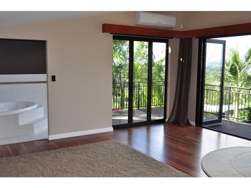 48 Glenrowan Drive, Tallai QLD 4213